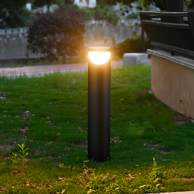 YMLED-6239 Venkovní zahradní sloupová lampa s novým designem IP65